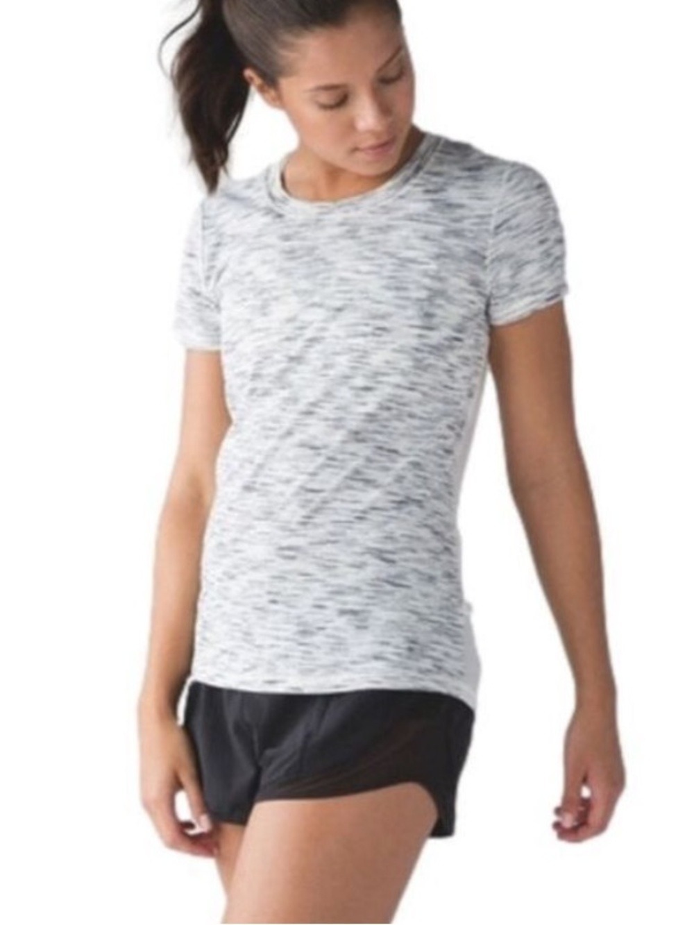 Lululemon Beat The Heat Short Sleeve (Silver)
Tiger Space Dye Black White, 6